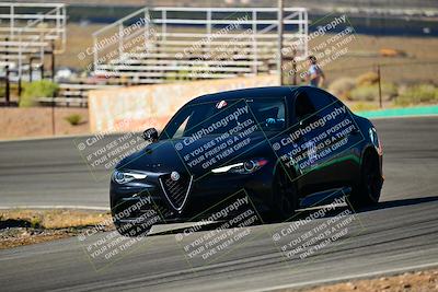 media/Oct-18-2025-Extreme Speed (Sat) [[d6d7e1fef1]]/Group 5/Session 1 (Turn 4)/